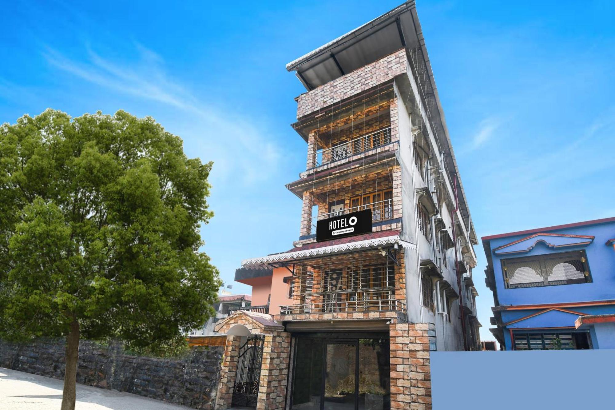 Super Hotel O Champasari Siliguri Formerly Four Fox Suits Panchanai Dış mekan fotoğraf