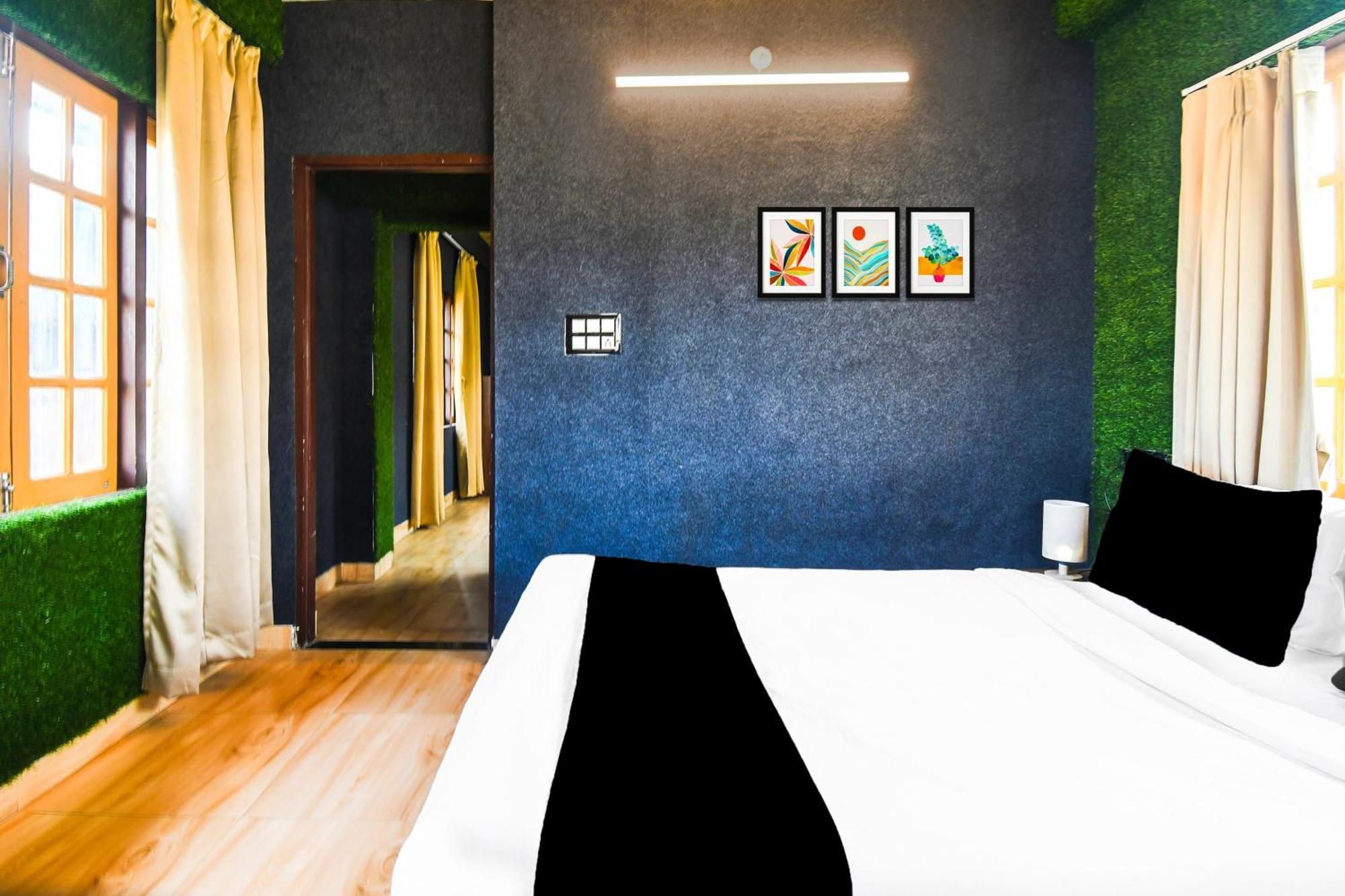 Super Hotel O Champasari Siliguri Formerly Four Fox Suits Panchanai Dış mekan fotoğraf
